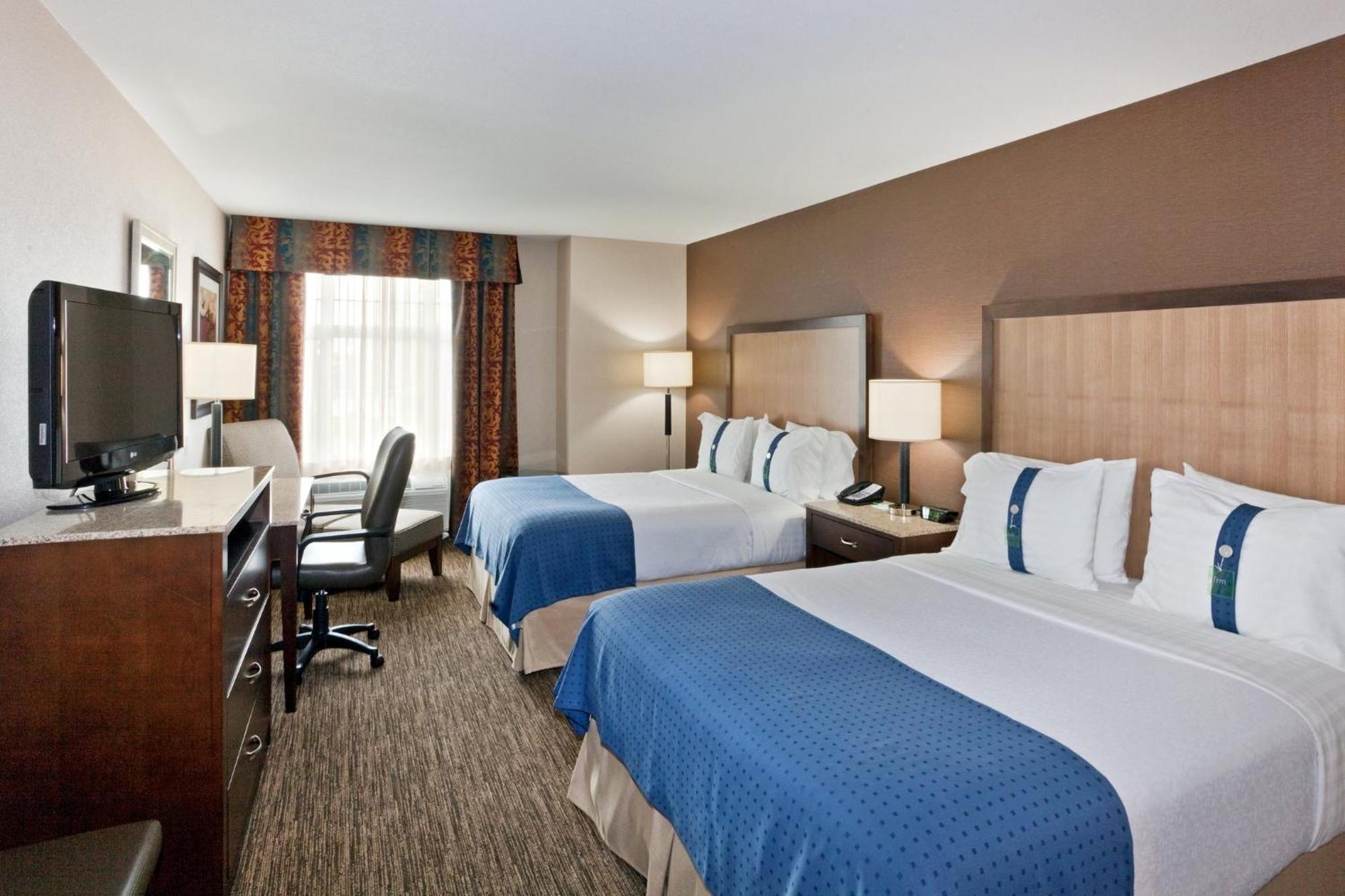 Holiday Inn Hotel & Suites Surrey East - Cloverdale By Ihg Eksteriør billede