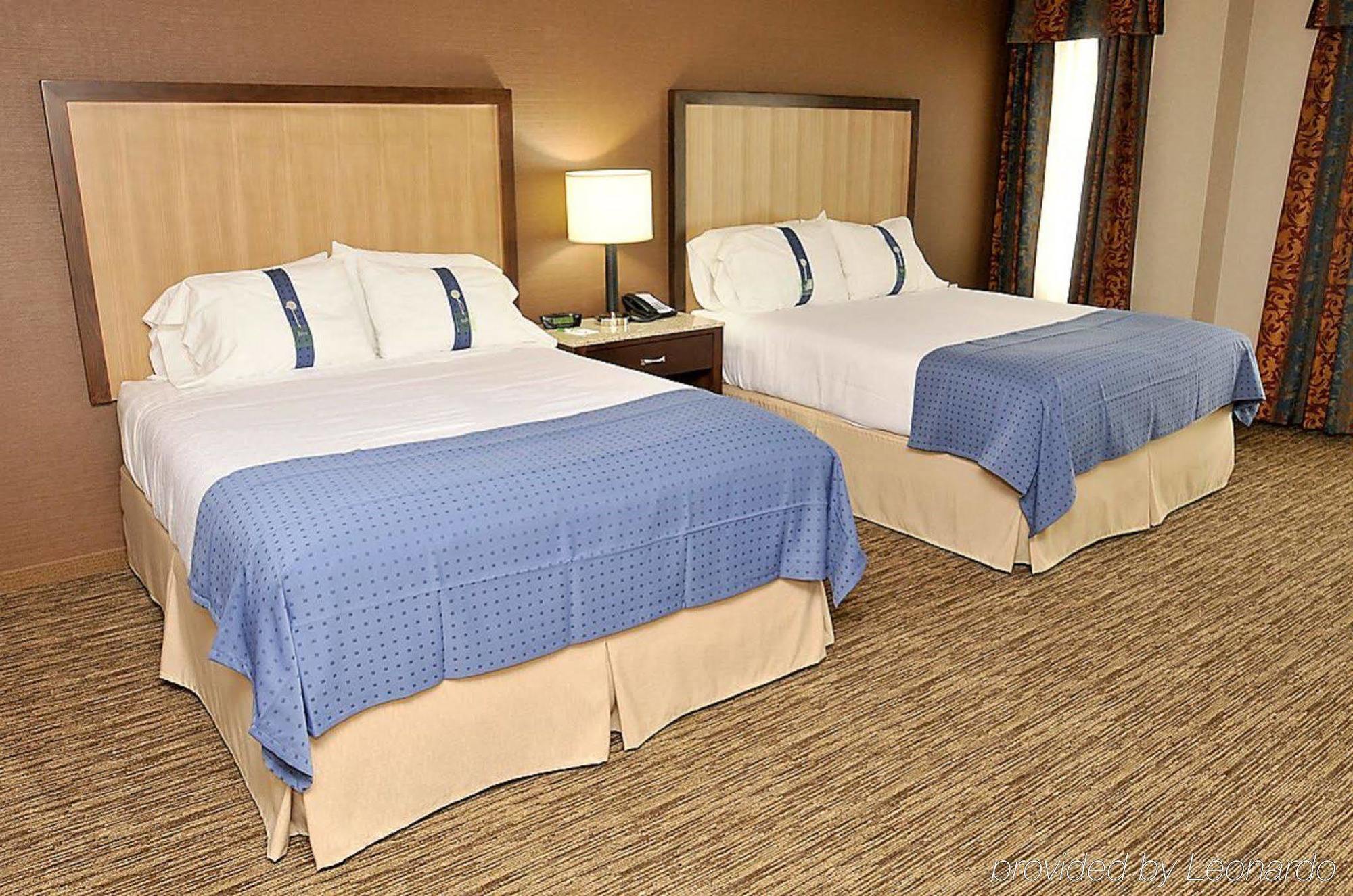 Holiday Inn Hotel & Suites Surrey East - Cloverdale By Ihg Værelse billede